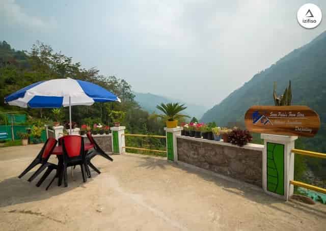 Lingsebong experiential stay