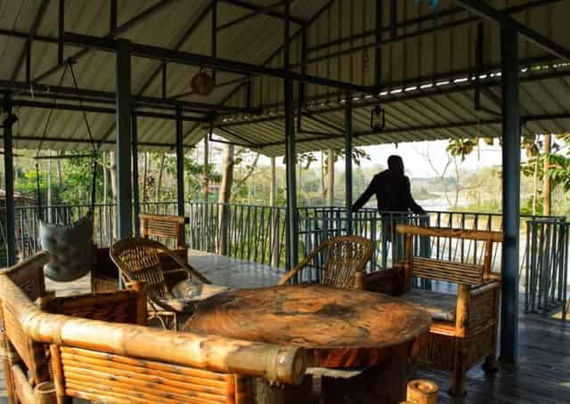 Sitting Area@izifiso