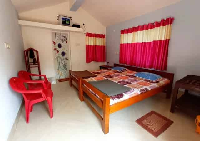 Hatidhara Forest Homestay room interior@izifiso
