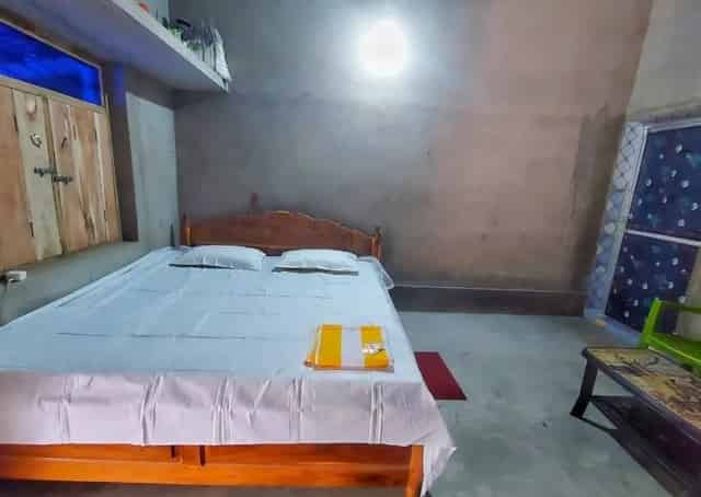 Jamunasul  beach Ac room