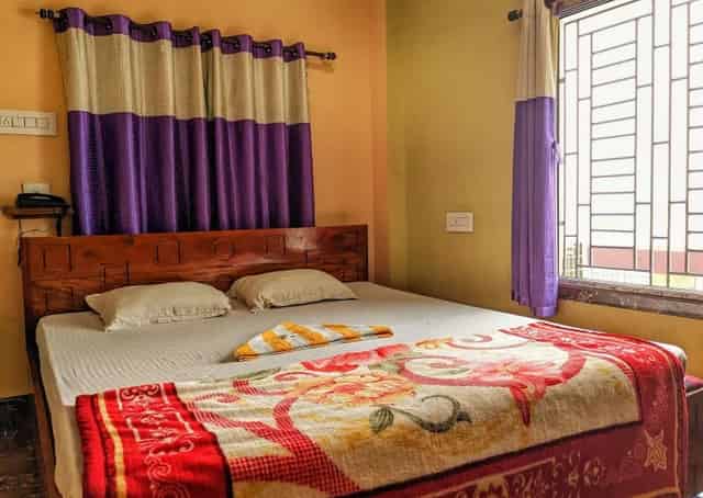 Taki guest house room interior 