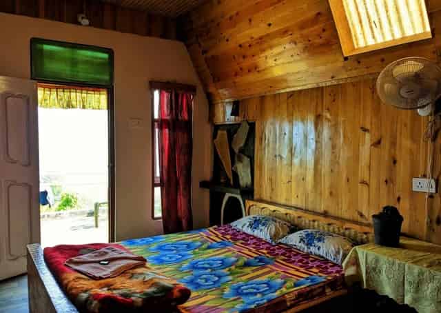Room interior at Pabong homestay 