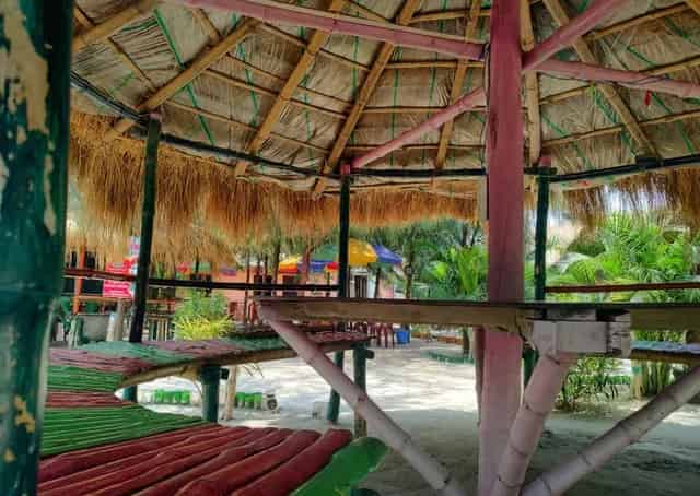 Camping ground at Mousuni Island 