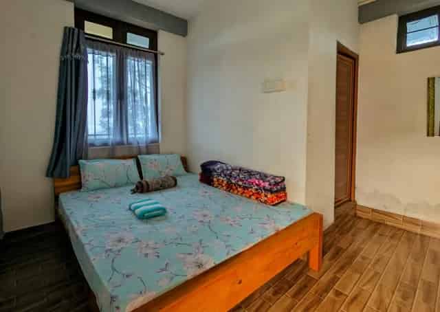 room interior at Cherrapunji guest inn