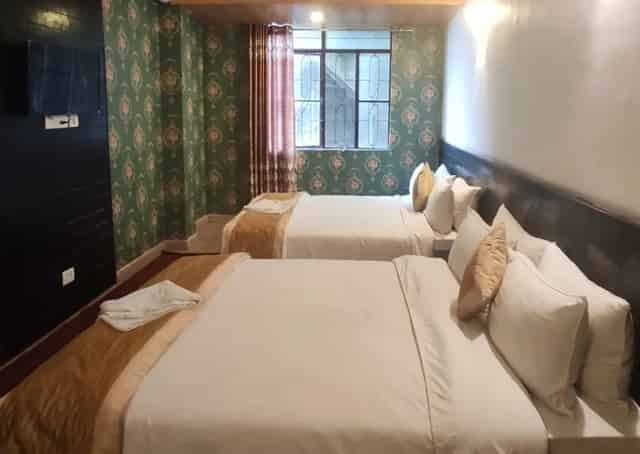 room interior at Darjeeling Guest Inn