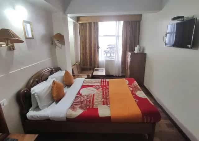 room interior at Darjeeling Guest Inn