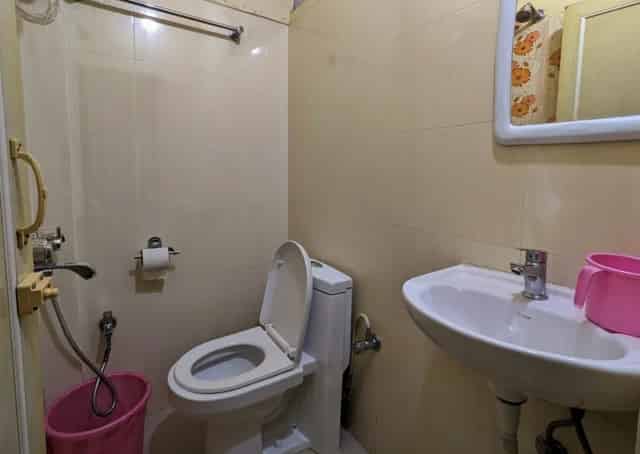 Washroom at Bomdila Homestay