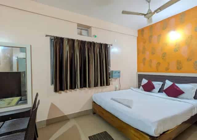 Room Interior of Puri Guest Inn