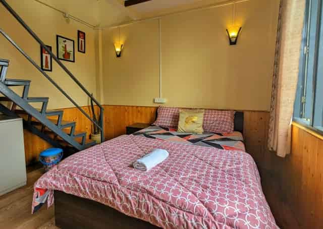 Super Deluxe Room Interior at Delo Homestay