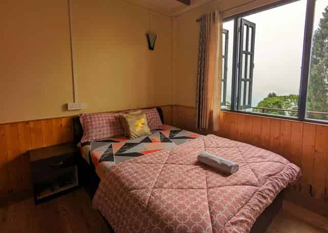 Super Deluxe Room Interior at Delo Homestay