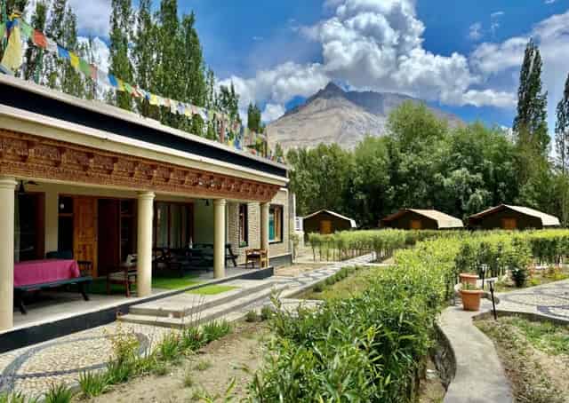 Hunder Glamping Ground Campus