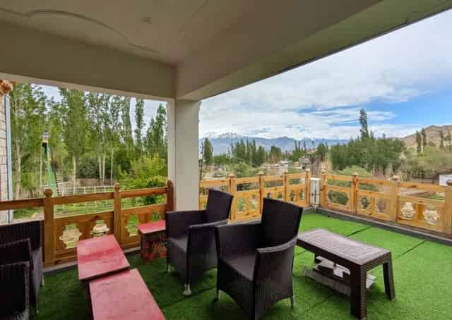 Common balcony at Leh Retreat