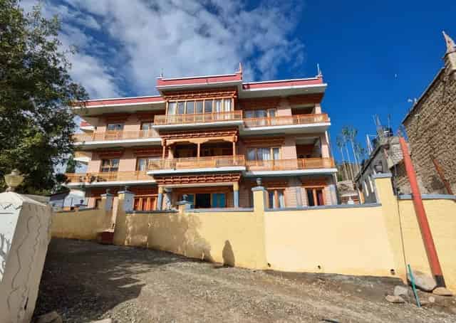 Leh Retreat Exterior 