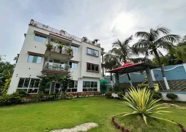 Burul Retreat Exterior View