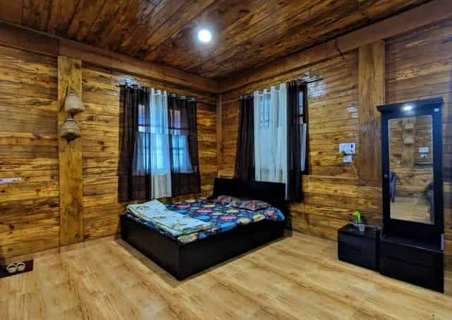 Kigwema Retreat Cottage Interior