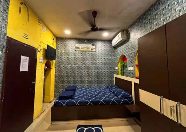 Kolkata Homestay Room Interior