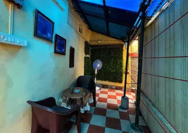 Doorway to Kolkata Homestay 