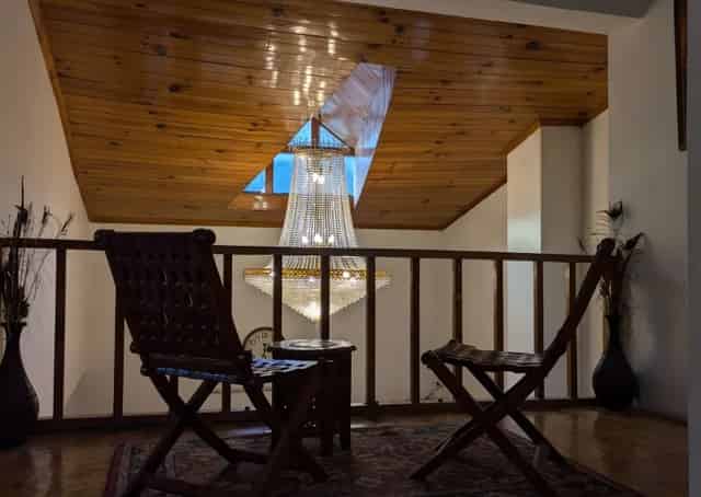 Kullu Homestay Seating Area