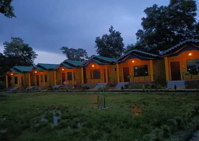 Jaldapara Retreat outside