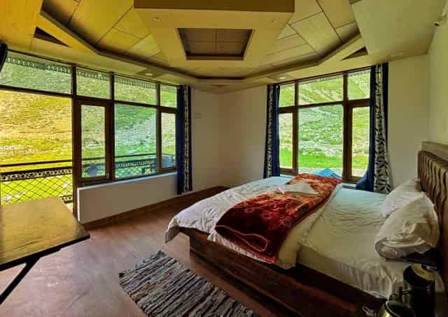 Chitkul Retreat Room Interior