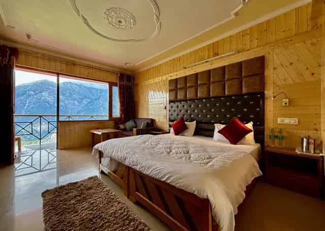 Kalpa Retreat Room Interior