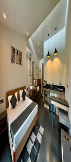 Bir Retreat Room Interior