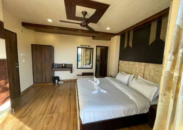 Room Interior at Shimla Retreat
