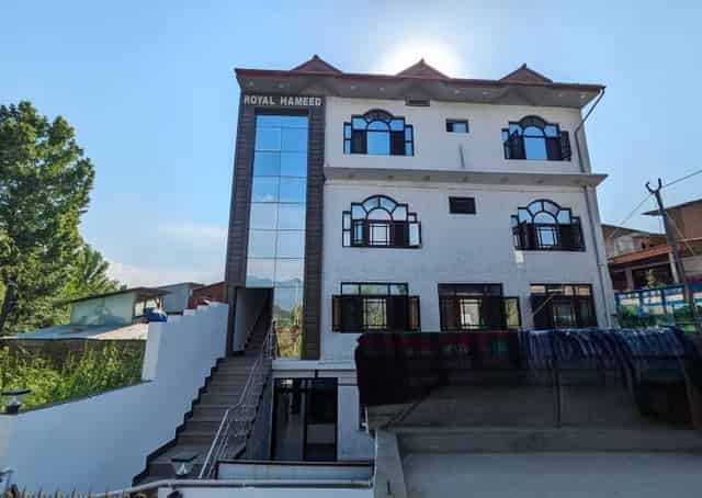 Exterior of Srinagar Guest Inn