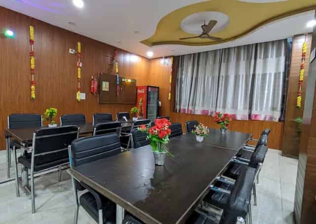 Dining area at Chandigarh Guest Inn