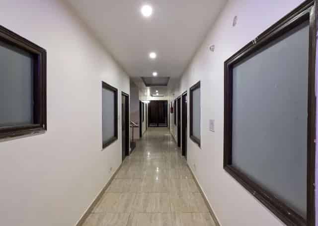 Corridor passage at Chandigarh Guest Inn