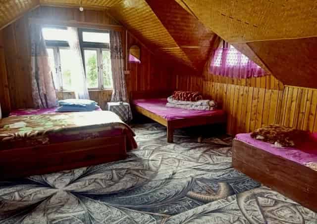 Room interior at Tumling Guest Inn