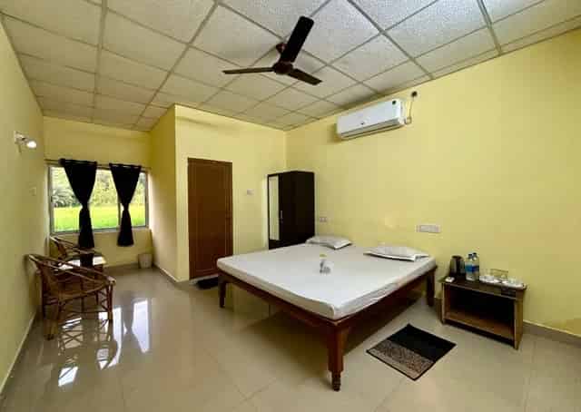 Double bed room Jhargram Retreat