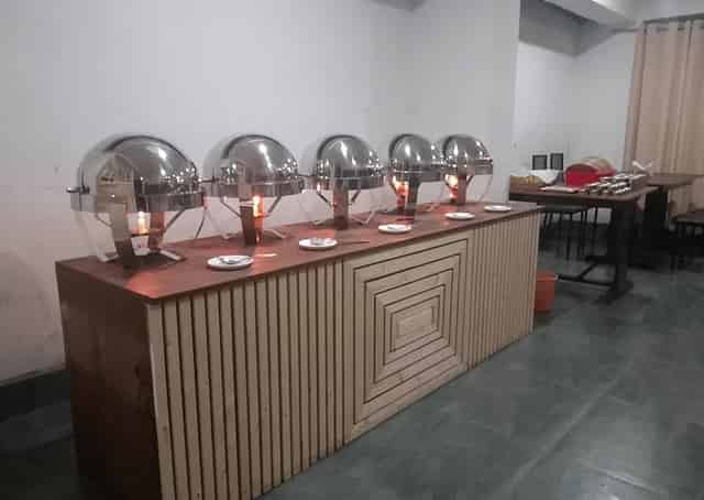Dining buffet area at Lachen Guest Inn