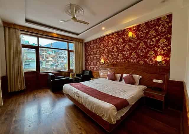 Manali Retreat Room Interior