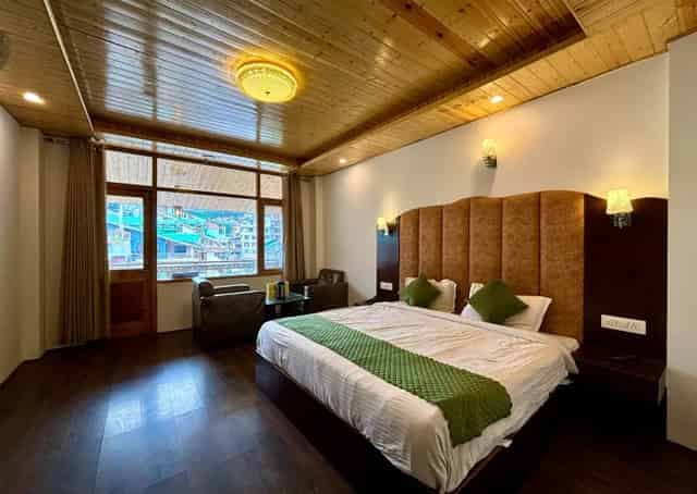 Manali Retreat Room Interior
