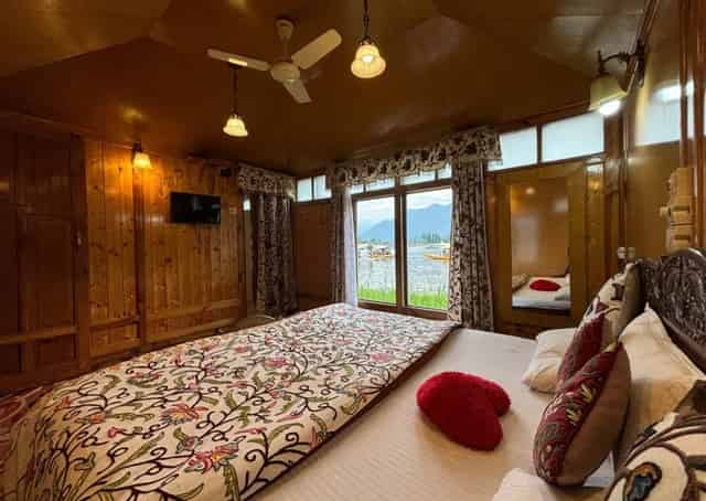 Srinagar Houseboat Room Interior