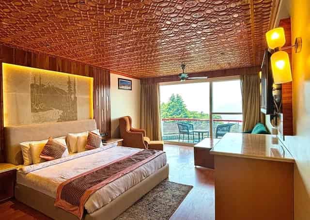 Patnitop Retreat Room Interior