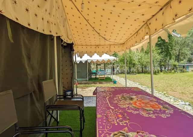 Gurez Glamping Ground Outdoor Seating Area