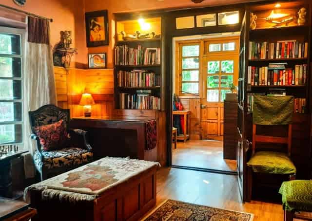 Whispers of the Past: Landour Boutique Stay Library