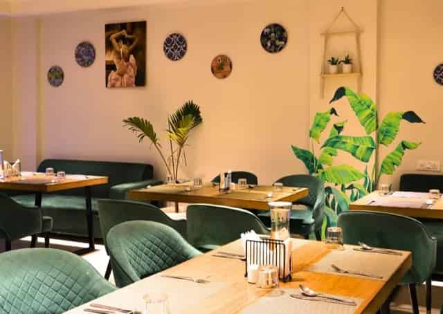 Rishikesh Retreat Dining Area