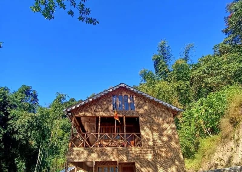 Bijanbari Homestay @izifiso