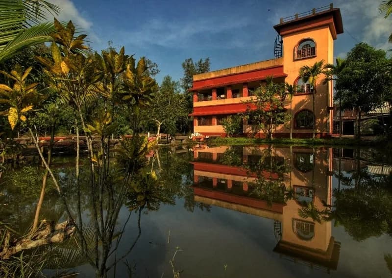 Dayapur Guest House campus area 