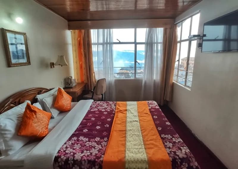 room interior at Darjeeling Guest Inn