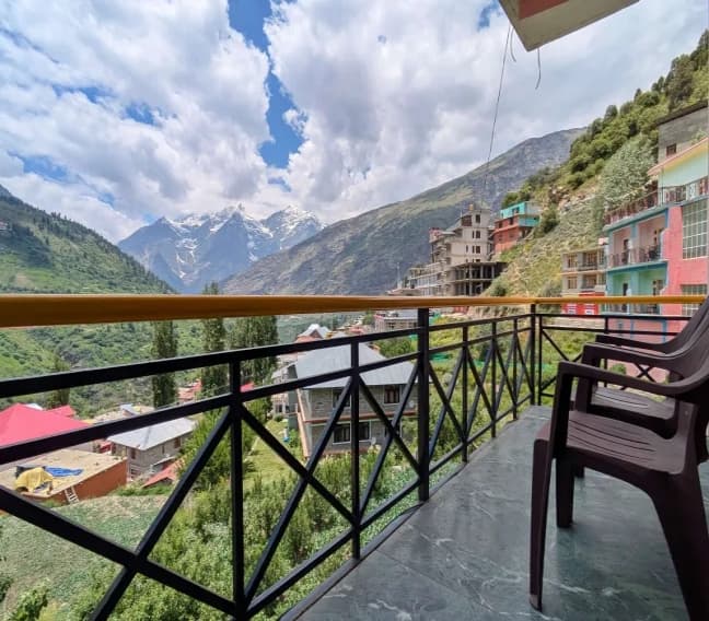 Balcony view from  Super deluxe rooms at Keylong Guest inn