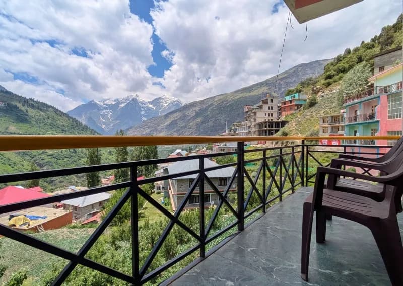 Balcony view from  Super deluxe rooms at Keylong Guest inn