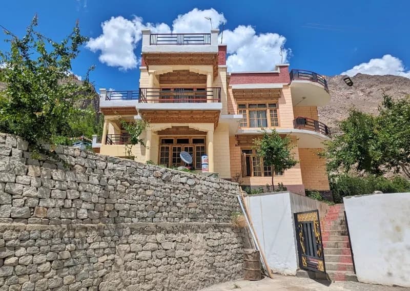 Aryan Valley Retreat