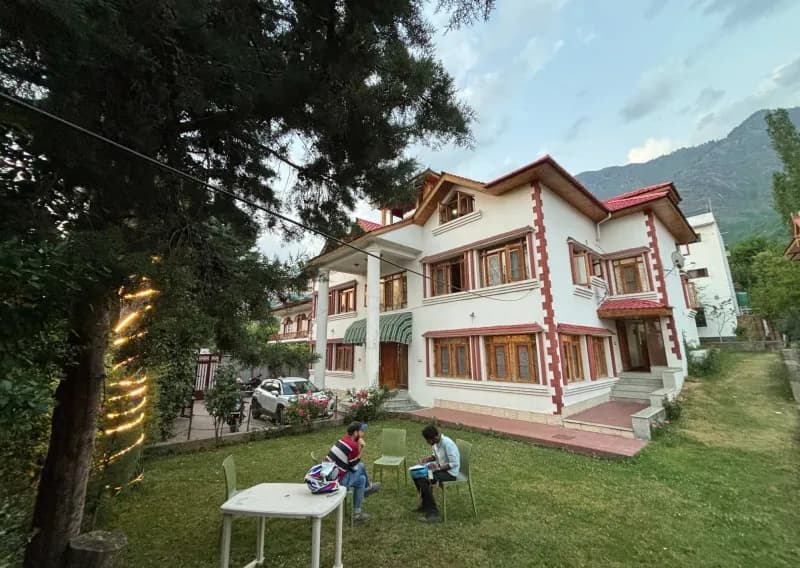 Srinagar Homestay Exterior