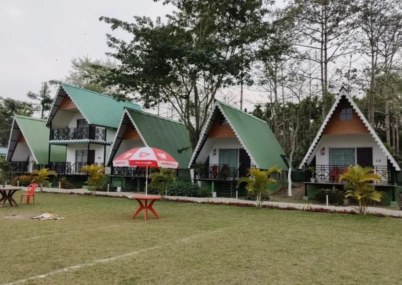 Jaldapara Retreat outside