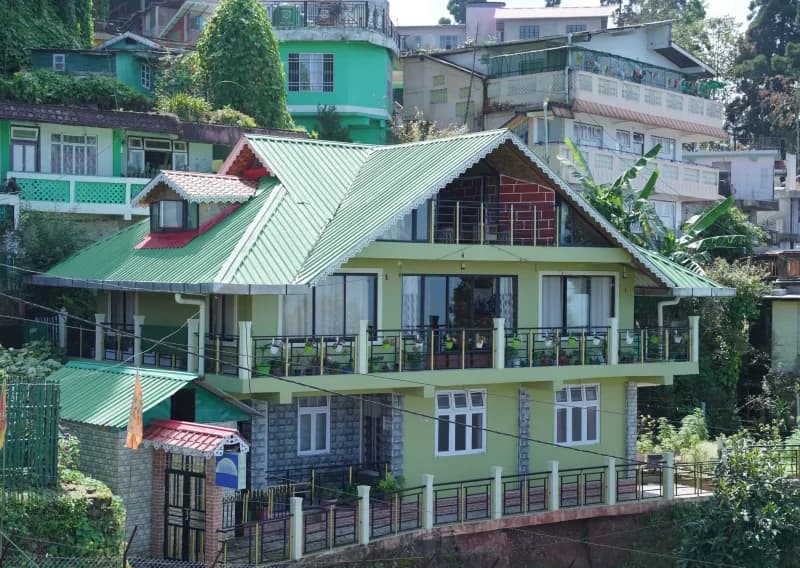 Dow Hill Homestay Outside