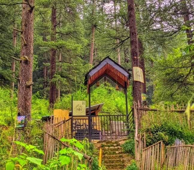 Exterior at Kasol Homestay